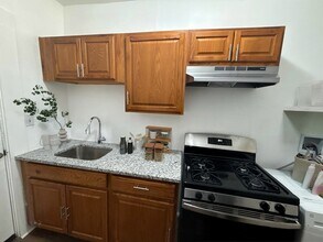 3514 Clifton Ave, Unit Clifton Avenue - 2 Bedroom in Baltimore, MD - Building Photo - Building Photo