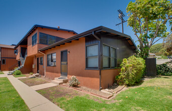 1615 Centinela Ave in Santa Monica, CA - Building Photo - Building Photo