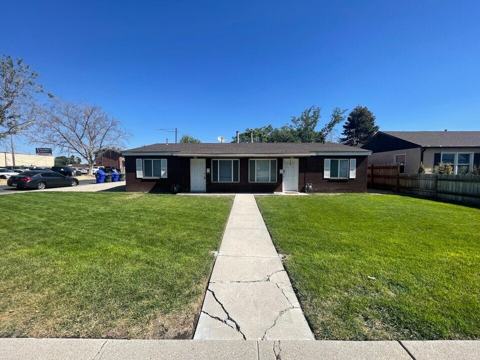 151-153-153 Claybourne Ave S in South Salt Lake, UT - Building Photo