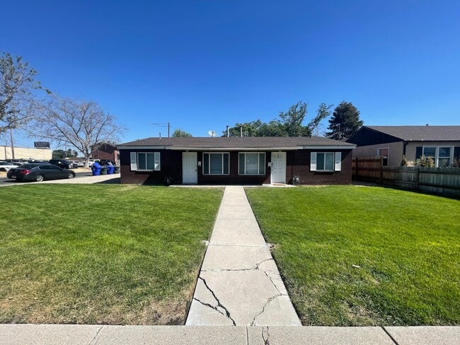 property at 151-153-153 Claybourne Ave S