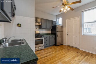 3818 W Ainslie St in Chicago, IL - Building Photo - Building Photo