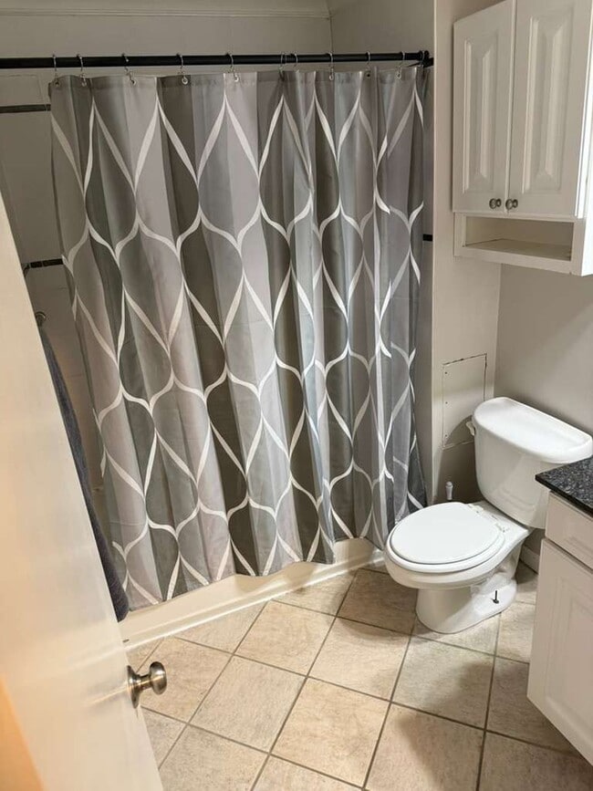 22 Dr Martin Luther King Jr Dr, Unit B6 in Norwalk, CT - Building Photo - Building Photo