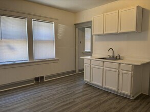2544-2546-2546 N 45th St in Milwaukee, WI - Building Photo - Building Photo