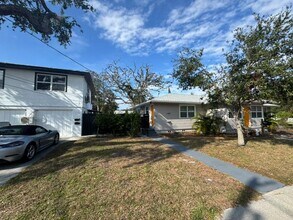 2001 2nd St S in St. Petersburg, FL - Building Photo - Building Photo