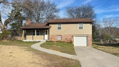 115 N Valley Dr NW in Cleveland, TN - Building Photo - Building Photo