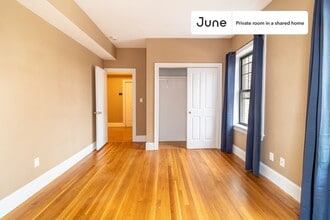 Private bedroom in 4 bed/2 bath Home in Boston, MA - Building Photo - Building Photo