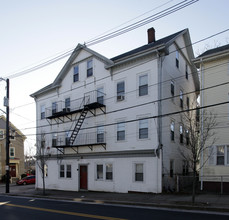 64 Furnace St in Providence, RI - Foto de edificio - Building Photo