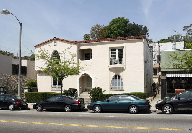 1616-1623 Silver Lake Blvd in Los Angeles, CA - Building Photo - Building Photo