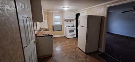 1505 W Chestnut St in Savannah, MO - Building Photo - Building Photo