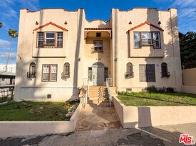 908 Normandie Ave in Los Angeles, CA - Building Photo