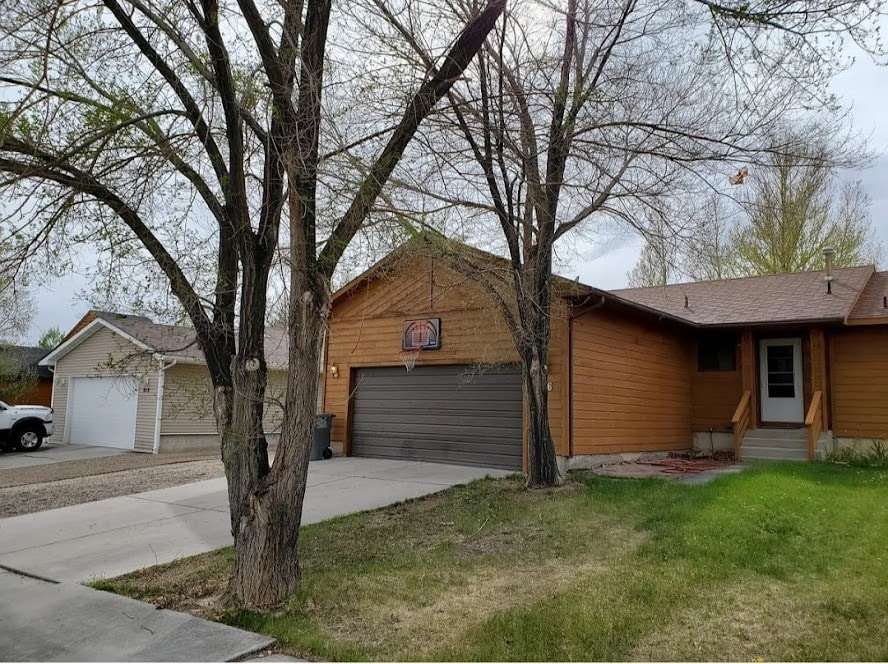 816 Burr Dr in Rock Springs, WY - Foto de edificio