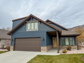 5979 E Big Horn Pkwy in Eden, UT - Building Photo - Building Photo