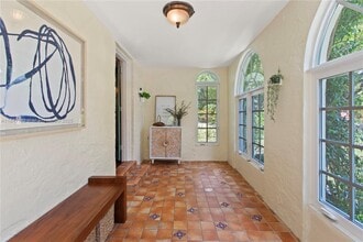 604 Alcazar Ave in Coral Gables, FL - Building Photo - Building Photo