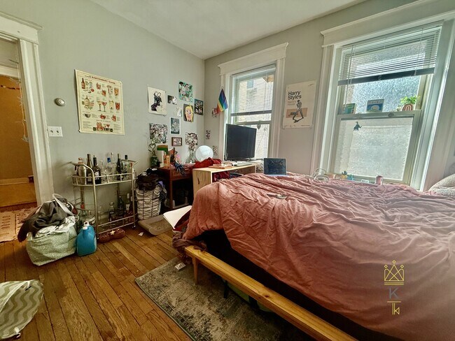 1665 Commonwealth Ave, Unit 5 in Boston, MA - Building Photo - Building Photo