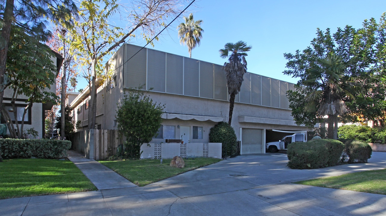 316 Pasadena Ave in South Pasadena, CA - Building Photo