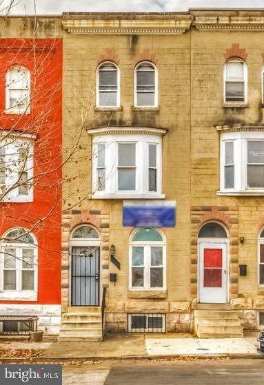 property at 1314 N Mount St