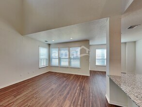 336 Aspen Waters in New Braunfels, TX - Building Photo - Building Photo