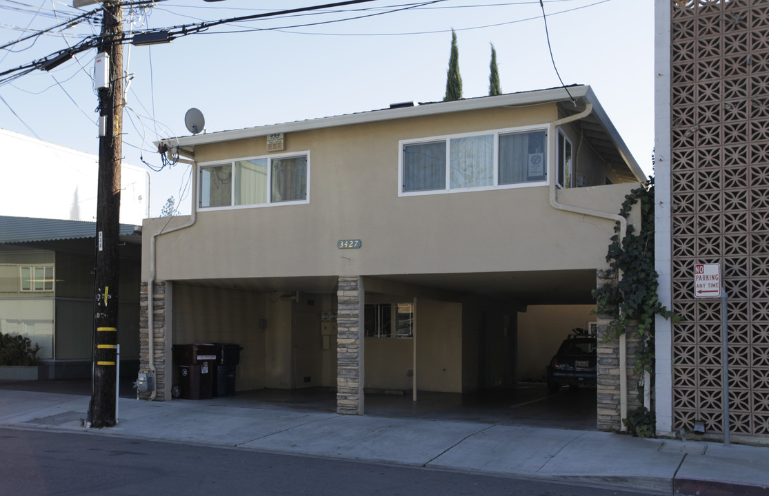 3427 Golden Gate Way in Lafayette, CA - Building Photo