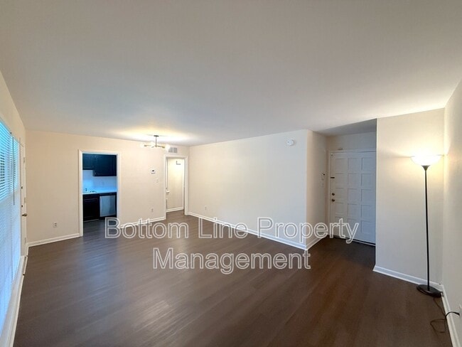 4605 Coronado Dr