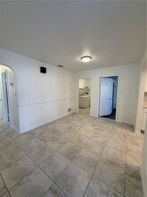 2924 W Kathleen St in Tampa, FL - Building Photo - Building Photo