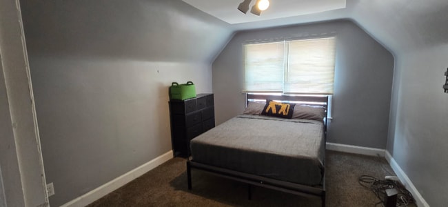 property at 5284 Devonshire Rd