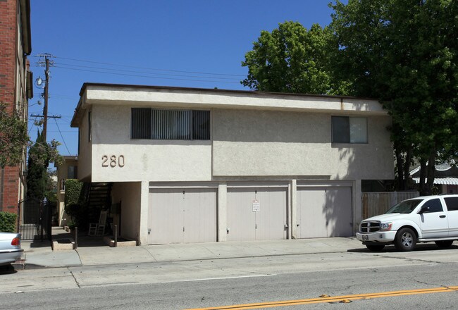 280 Redondo Ave in Long Beach, CA - Foto de edificio - Building Photo