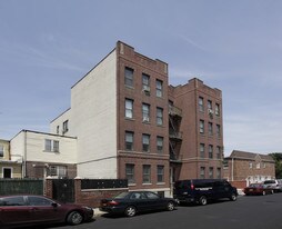 1602 E 43rd St Apartments