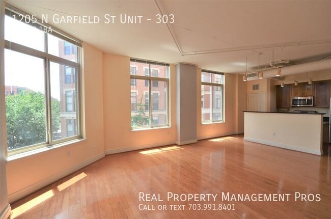 property at 1205 N Garfield St