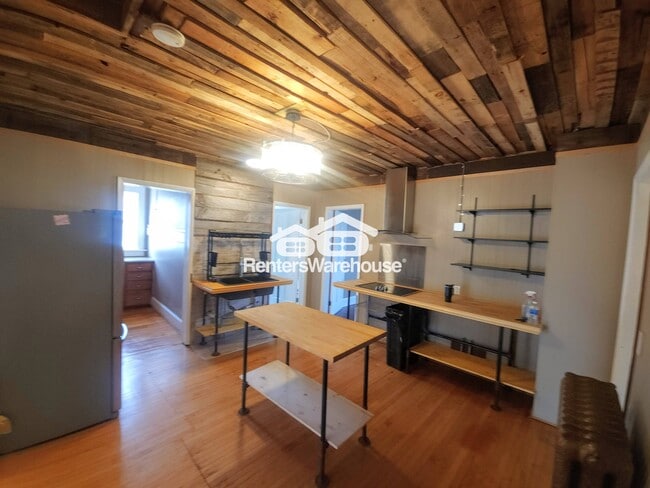 property at 1313 Wisconsin Ave