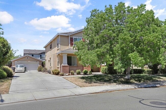 property at 4693 Morning Brook Ln