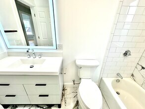 190 Hillside St, Unit 2 in Boston, MA - Foto de edificio - Building Photo