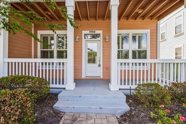 1850 Surf Side Dr in Fernandina Beach, FL - Building Photo - Building Photo