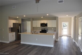 2318 Nordendale Blvd in North Port, FL - Building Photo - Building Photo