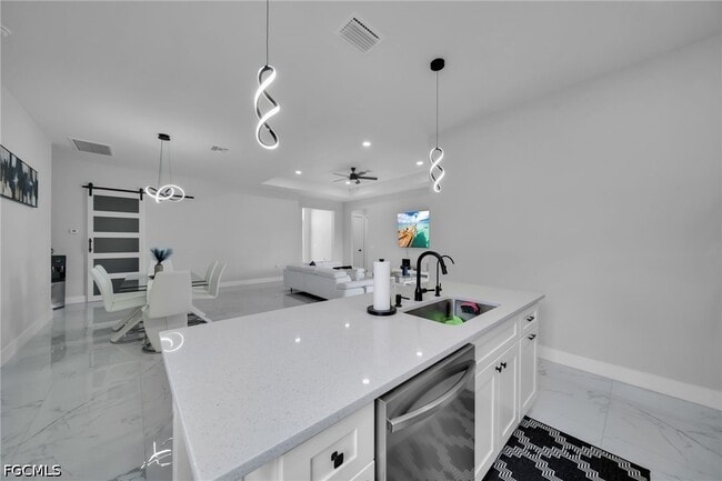 1400 NW 1st St in Cape Coral, FL - Building Photo - Building Photo