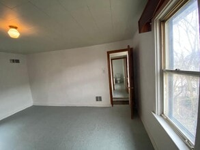 215 Grant St in Wall, PA - Building Photo - Building Photo