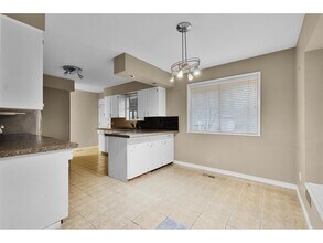 18338-18374 74 Ave in Surrey, BC - Building Photo - Building Photo