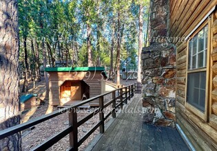 24201 Martingale Ln in Sonora, CA - Building Photo - Building Photo