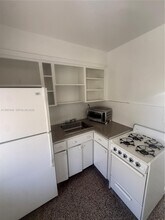 2023 Taylor St in Hollywood, FL - Building Photo - Building Photo