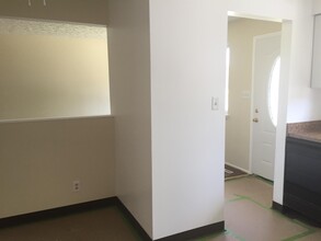 4976 Labelle Dr in Columbus, OH - Building Photo - Building Photo