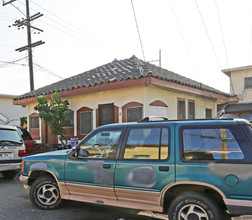 753-757 Kopke St in Honolulu, HI - Building Photo - Building Photo