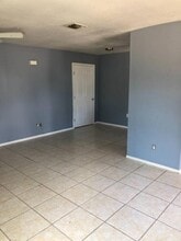 313 San Salvador Ave in San Antonio, TX - Building Photo - Building Photo