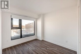 1366-1366 Carling Ave in Ottawa, ON - Building Photo - Building Photo