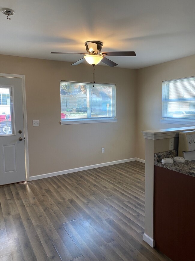 810 S Taylor St in El Dorado, KS - Building Photo - Building Photo