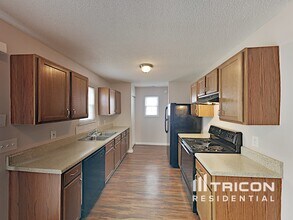 113 Fox Grove Cir in Columbia, SC - Building Photo - Building Photo