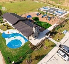 10626 Watershed Dr in Arcola, TX - Building Photo - Building Photo