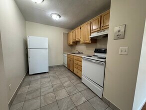 58 Gardner St, Unit 31 in Boston, MA - Building Photo - Building Photo