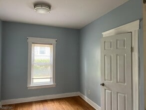 47 Gillies St in Clifton, NJ - Building Photo - Building Photo