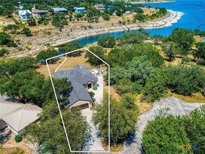 321 Village View Dr in Canyon Lake, TX - Building Photo - Building Photo