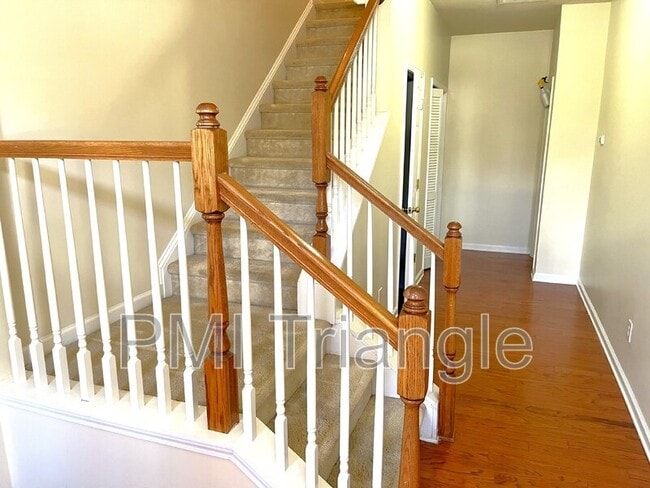 316 Linden Park Ln in Cary, NC - Building Photo - Building Photo