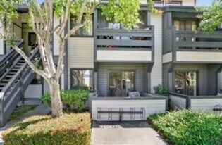 85 Stenner St in San Luis Obispo, CA - Building Photo